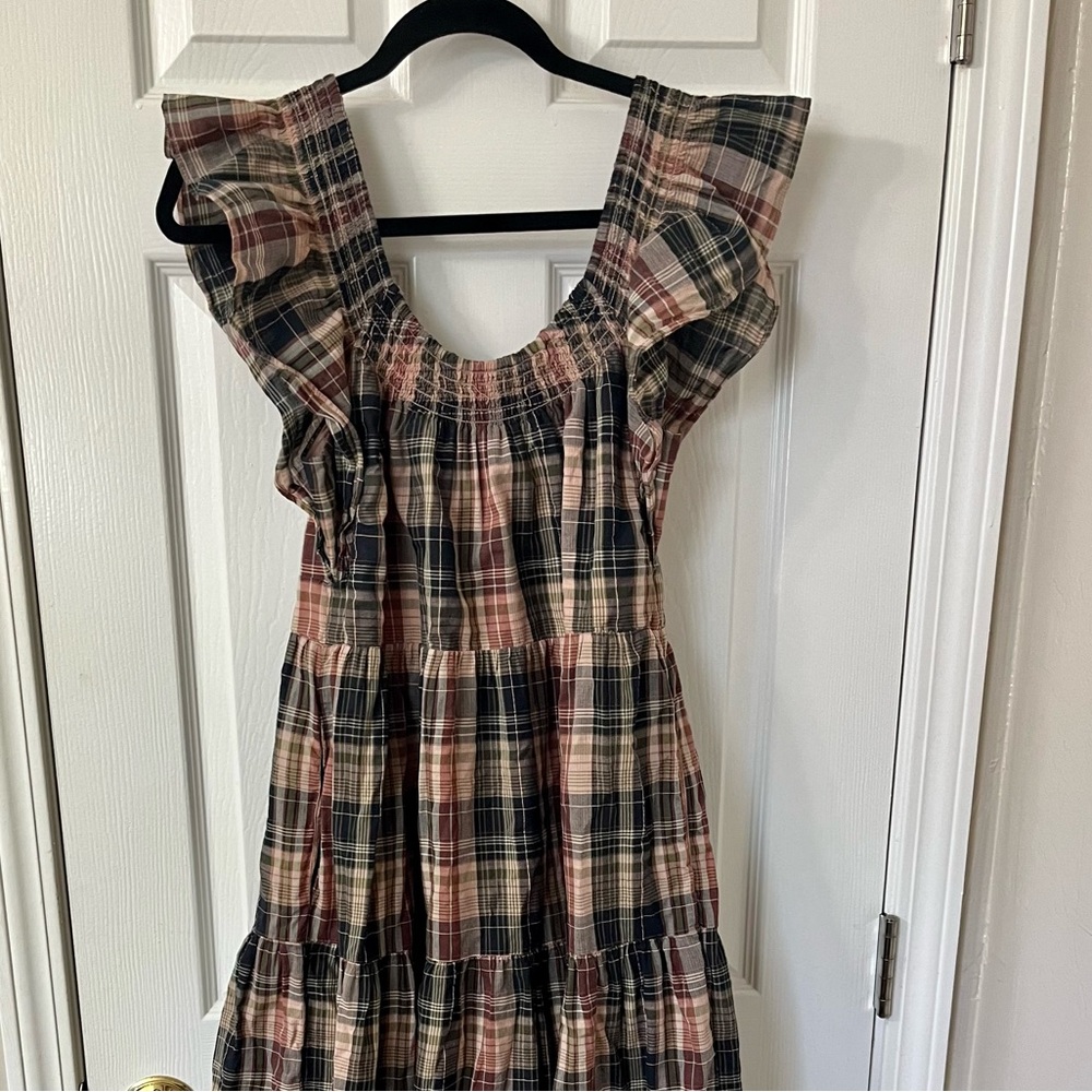 Flutter Sleeve Tiered Midi Dress